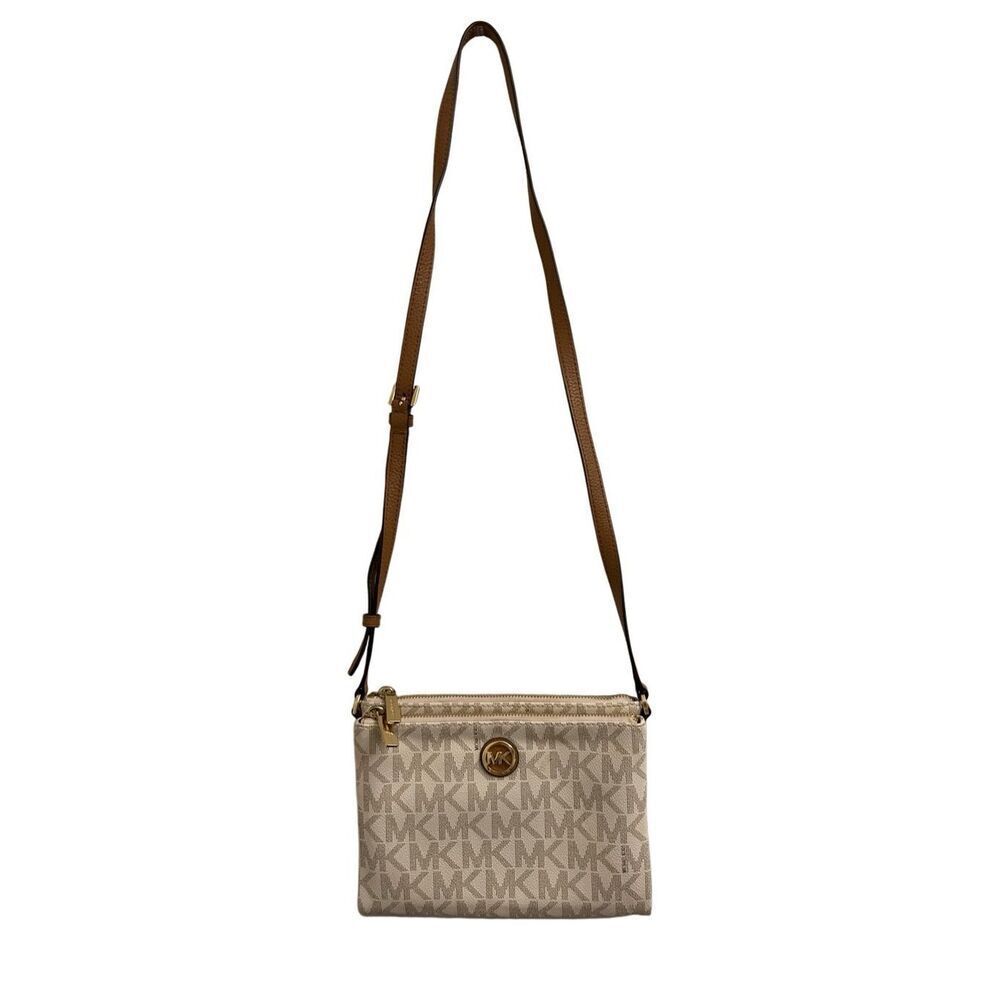 Michael Kors Signature Jet Set FultonEast West Vanilla PVC Crossbody